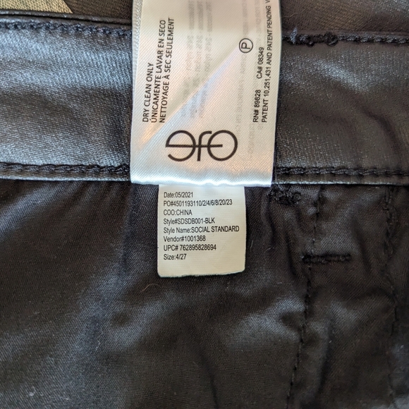 Social Standard by Sanctuary Black Pleather Faux Leath Skinny Ankle Pants Size 4 - Picture 7 of 8